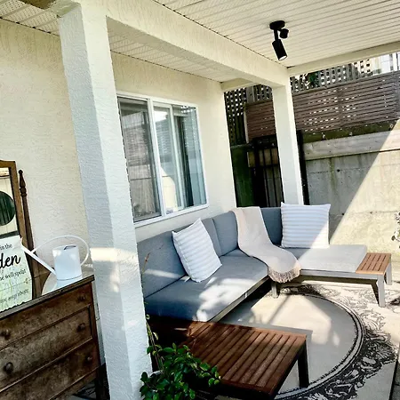 Donna'S Bed & Breakfast-2