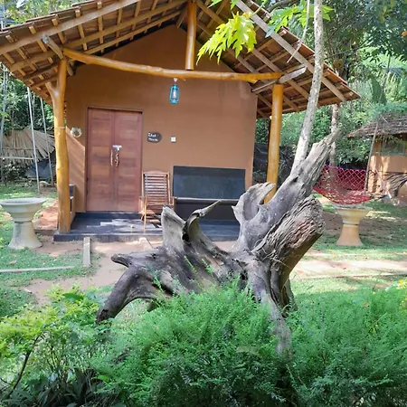 Sandalwood Cottage-3