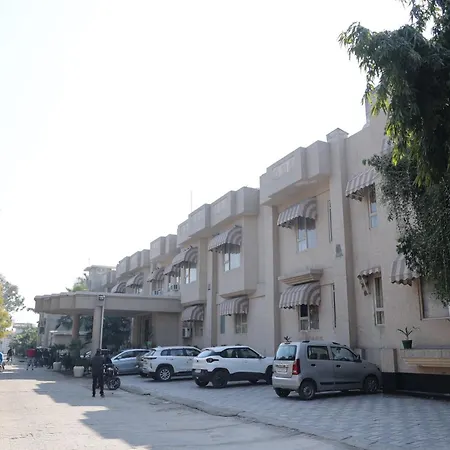 Club Platinum Resort-3