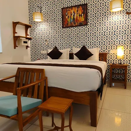 Hotel Aura By Woco Stays-2