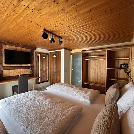 Hotel Black Forest-3