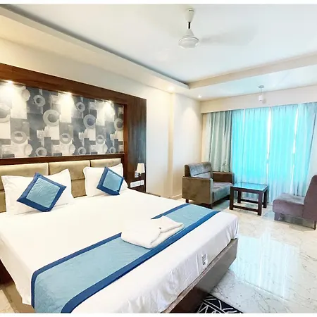 Puri Hotel A M B I K A - P A L A C E Near Sea Beach And Temple-3
