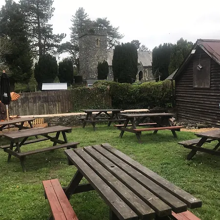 The Eagles Inn-2