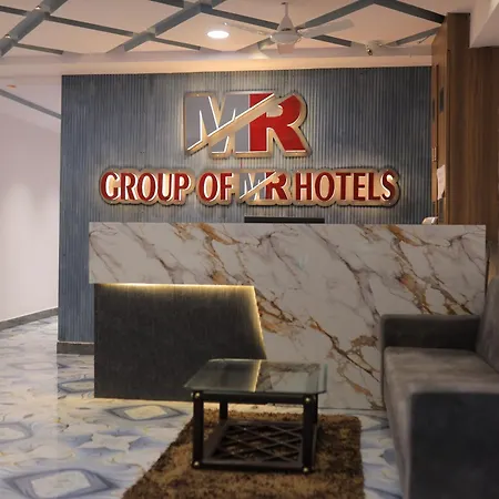 Hotel Maruti R-3