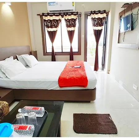 Sea Beach Hotel U-K Inn Puri Near Sea Beach And Temple-3