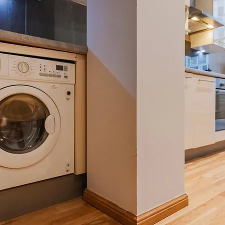 Cannon Street Serviced Apartments By Lovelystay-3