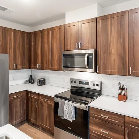 Seguin Downtown Entertainment District Apartments By Barsala-3