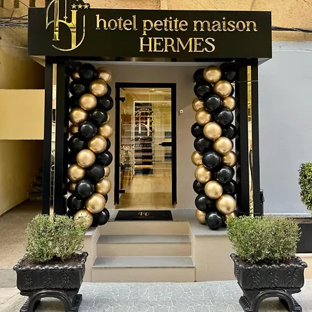 Petite Maison Hermes Center-3