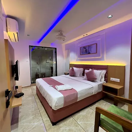 Hotel Cozzy Palace-3