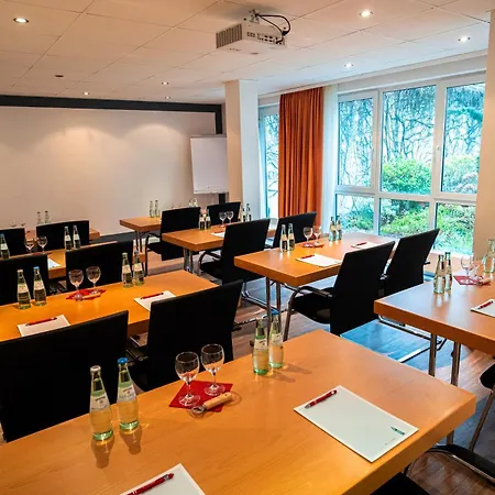 Hotel Am Schlosspark , Wiesbaden-3