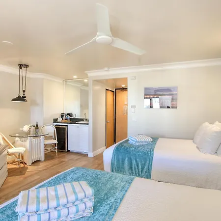 SeaVenture Beach Hotel-2
