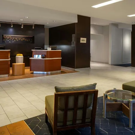 Courtyard By Marriott Jackson Airport/Pearl-3