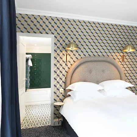 Grand Pigalle Experimental-2