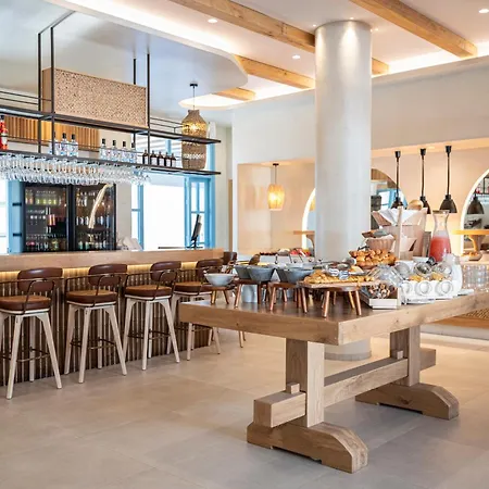 Mythos Suites Hotel-3