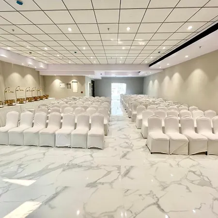 Palette Hotel By Checkin, Visakhapatnam-2