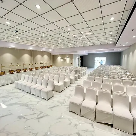 Palette Hotel By Checkin, Visakhapatnam-2