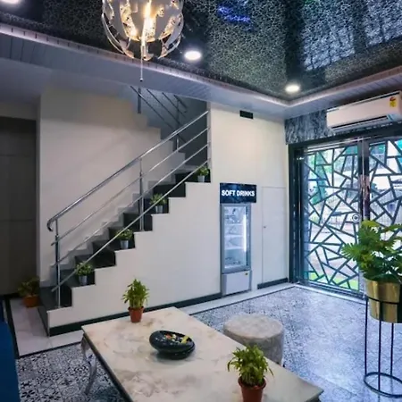 Diamond Hotel-2