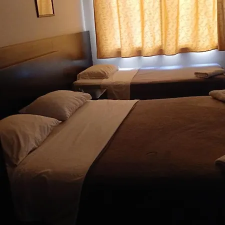 Hotel Champagnat-3