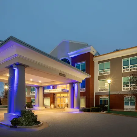 Holiday Inn Express Hotel & Suites Grand Rapids-North By Ihg-2
