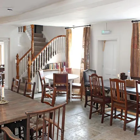 The Black Lion Hotel-2