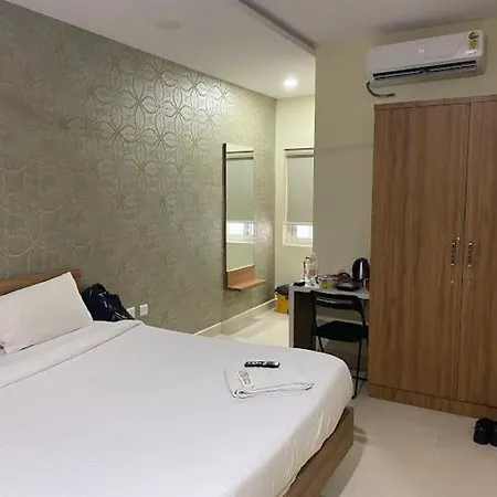 Iris Atnest Hotel Road-3