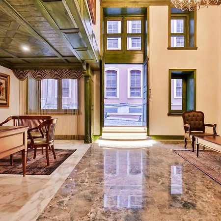 Emerald Mansion Hotel - Special Category-2