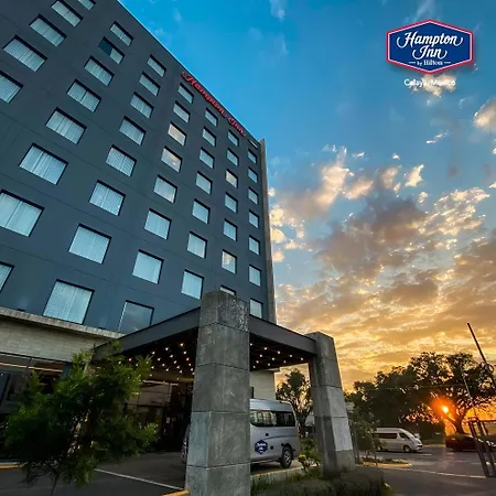 Hampton Inn By Hilton Celaya-2
