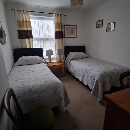 Avon Manor Guest House-3