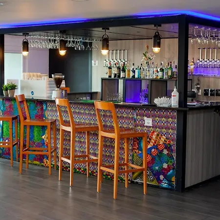 Onomo Hotel Maputo-2