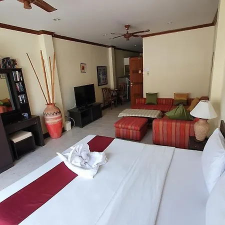 Patong Karlssons Hotel-3