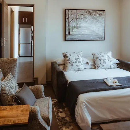 The Feather Hill Boutique Hotel-3