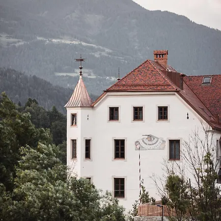 Castel Maurn-2
