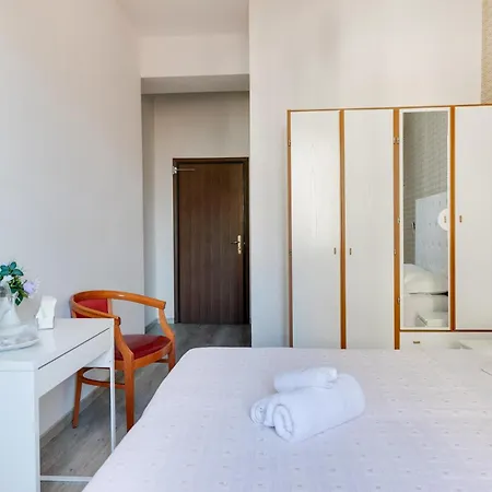 Hotel La Perla Rimini-2