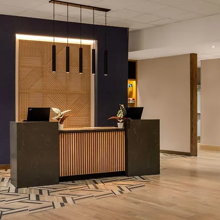 Hyatt Place Kansas City/Overland Park/Convention Center-2