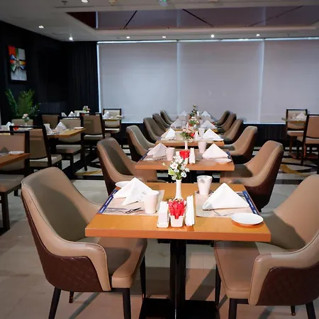 Al Diar Sawa Hotel Apartments-3