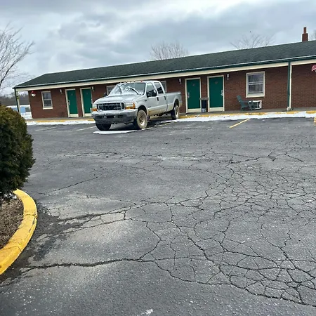 Hillcrest Motel By Oyo Aurora Near Lawrenceburg-2