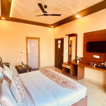 Heaven Resort Ayodhya-3