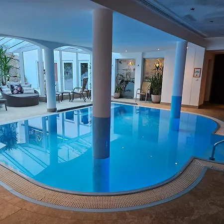 Sport Und Familienhotel Klausen-3