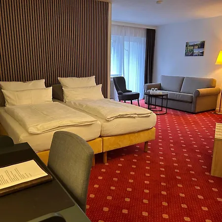 Hotel Haus Am Hochwald-3