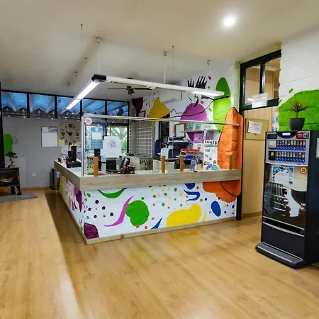 Hostal - Bungalows Camping Caceres-3