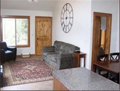 Stone Canyon Inn-3