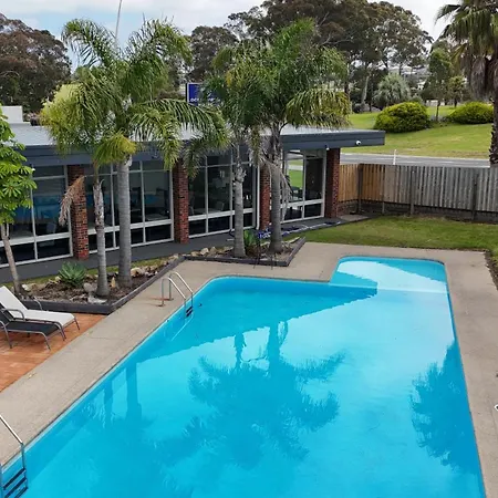 Ocean Views Motel Lakes Entrance-2