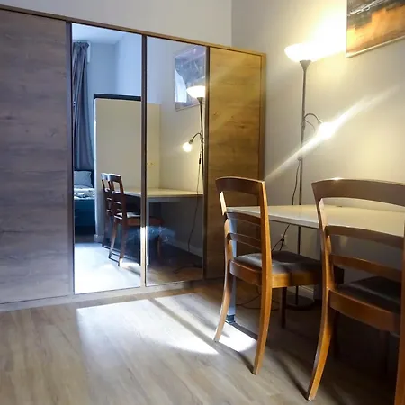 Corvin Point Rooms And Apartments-3