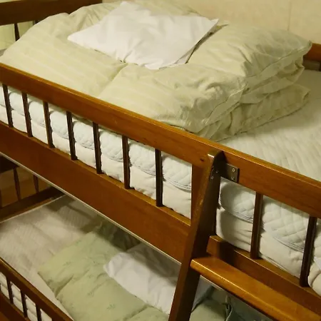 Kobe Guesthouse-2