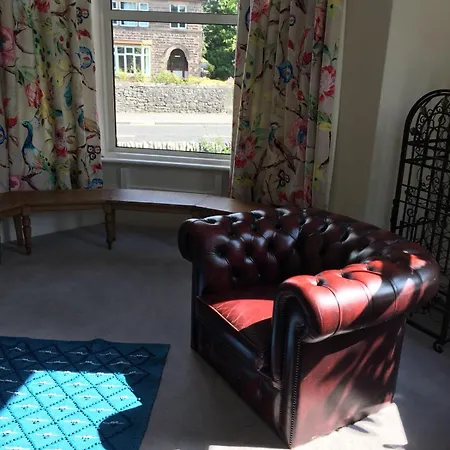 Avenue House-3