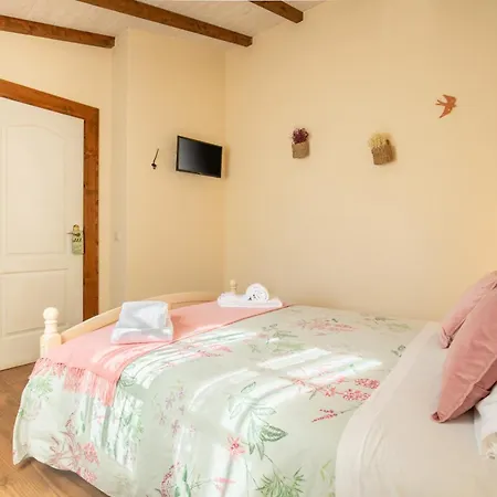 Casinha D'Avó Guesthouse-2