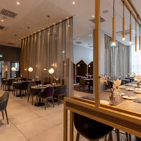 Plaza Premium Muenchen-2