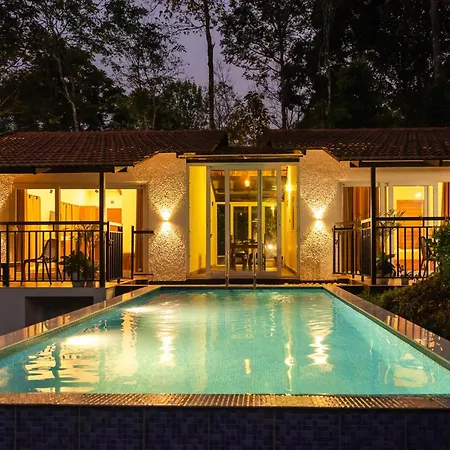 Tealawn Pool Villa, Munnar-3