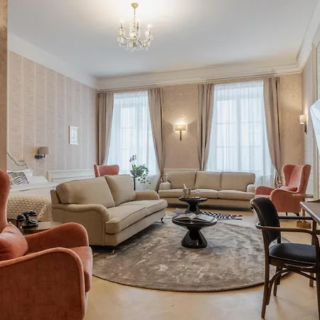 Hotel Unicus Palace Old Town - Destigo Hotels-2