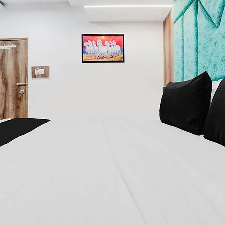 Super Collection O Maninagar Near Railway Station Formerly A1 Residency-2
